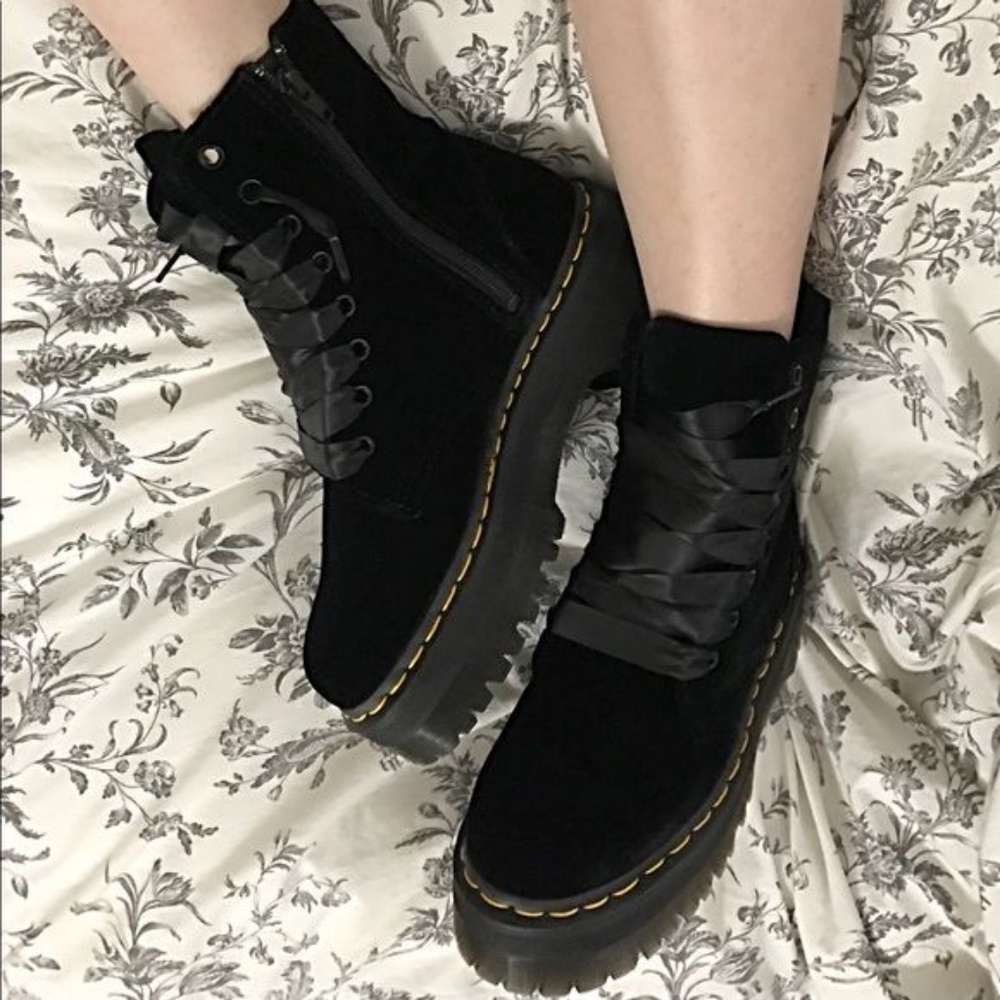 Dr. Marten Jadon velvet boots.